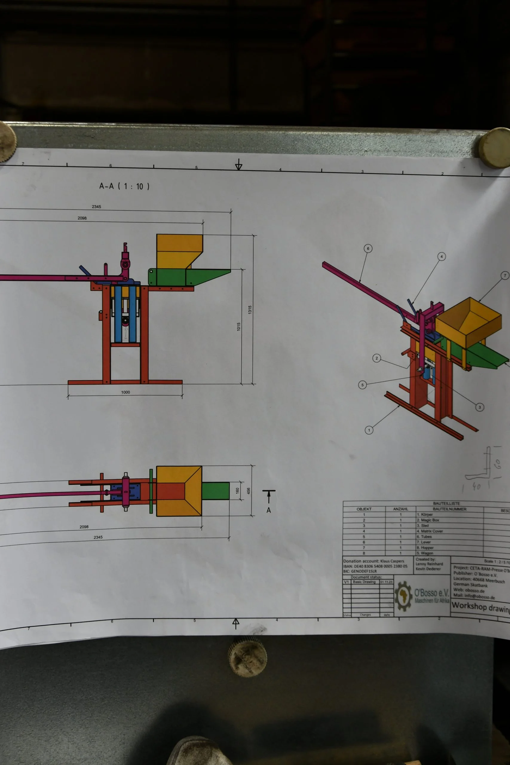 Technical plan of the manual clay brick press